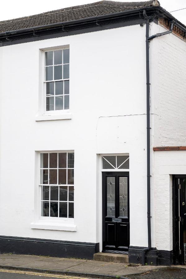 The Teapot Cottage In Town Centre Free Parking Stratford-upon-Avon Exterior photo